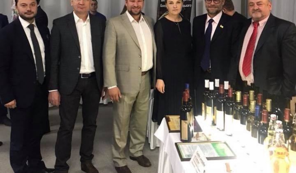 Українське вино є, Українському вину бути!